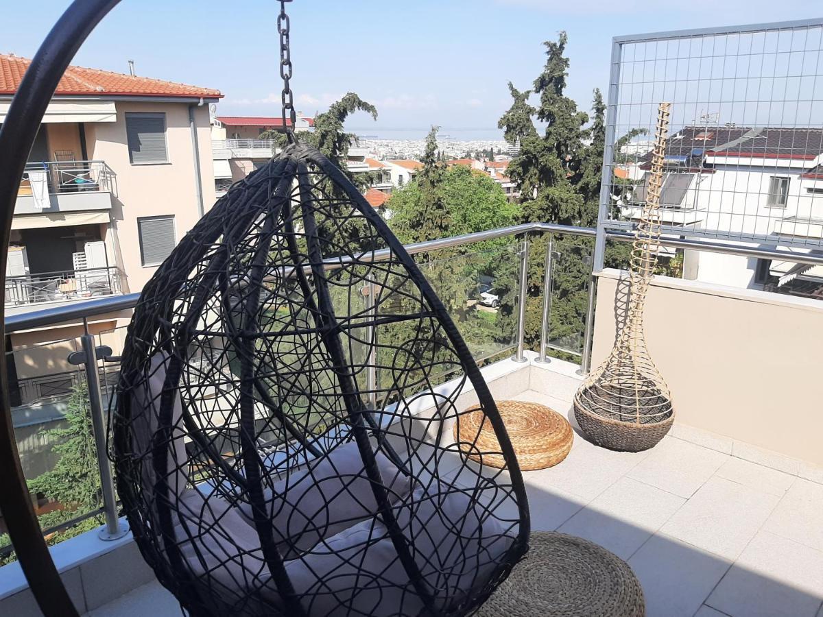 Όμορφο Διαμέρισμα- Σοφίτα Με Υπέροχη Θεα Салоніки Екстер'єр фото